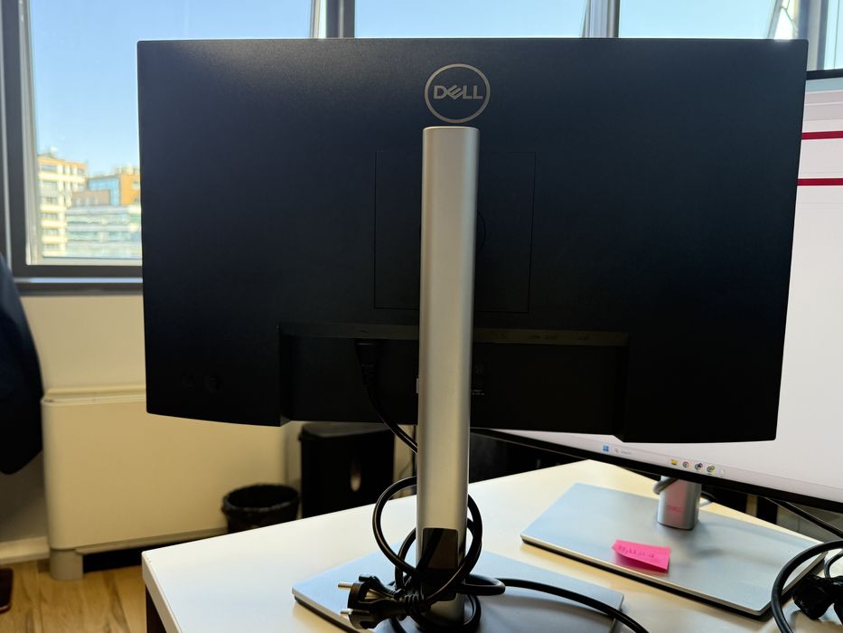 Монитор DELL P2422H