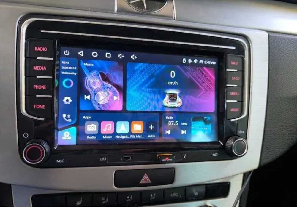 Navigatie 2GB VW Golf Passat Tiguan Touran Skoda Octavia Seat CARPLAY