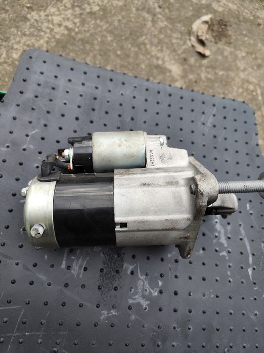 Стартер -Nissan Qashqai j10 -1.5dci-105кс-2009г