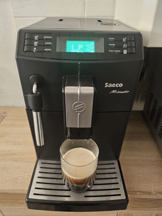 Предлагам кафе машини роботи