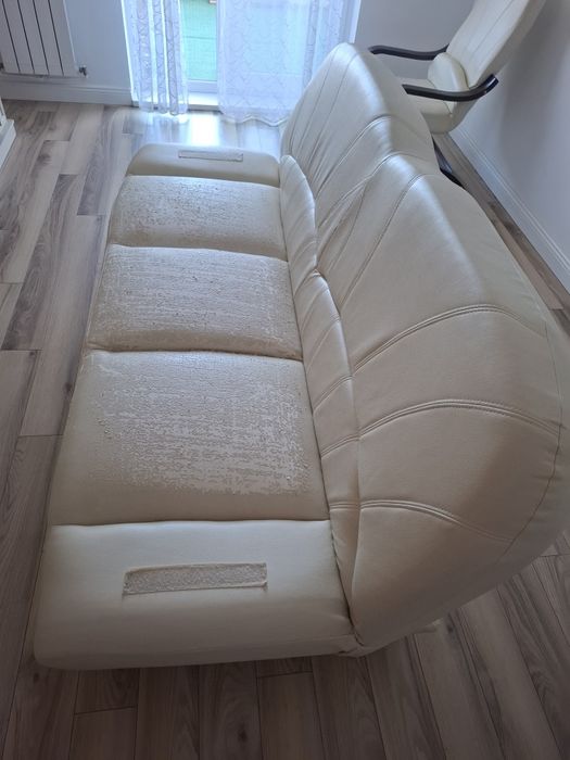 Set canapea cu fotolii