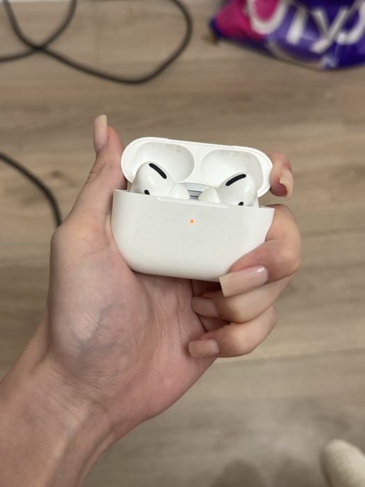 Продам AirPods Pro 2 оригинал
