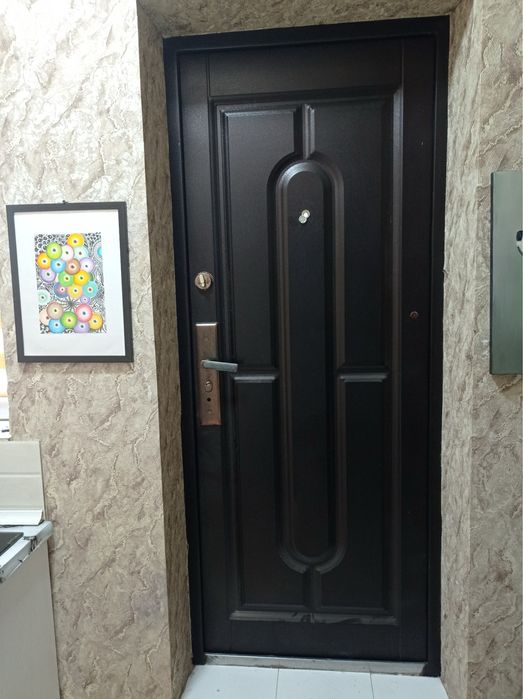 Продаётся 1-комн.   1 этаж.    24 м2.    С ремонтом.    Галерейный дом