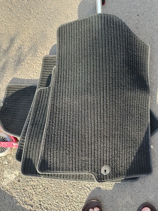 Продам покрышки летние.