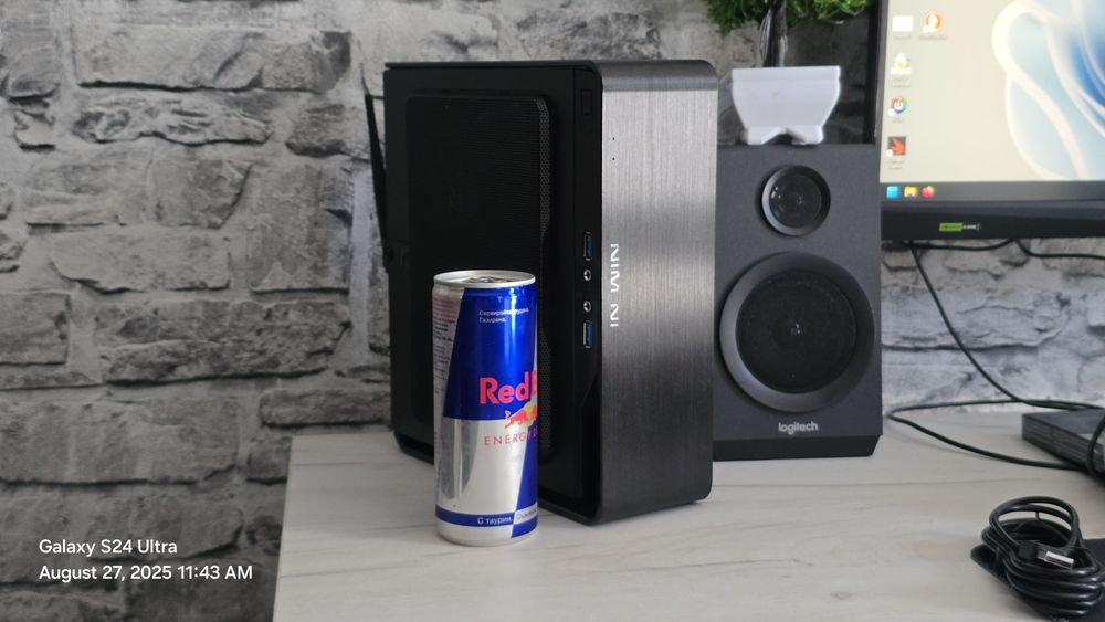 Mini Itx настолен компютър InWin i5-10400 8GB Ram