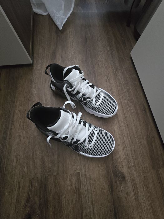 Маратонки Nike САЩ