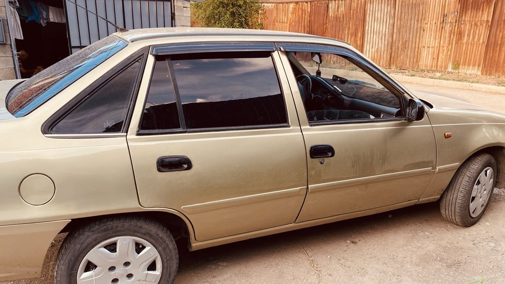 Продам машыну Daewoo Nexia