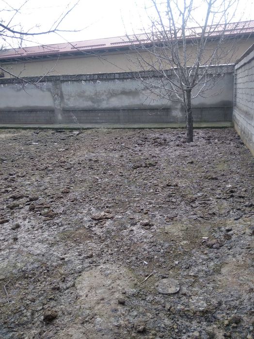 Yer sotiladi 2 sotix Eshonguzar Shoim koʻprikda 25min$