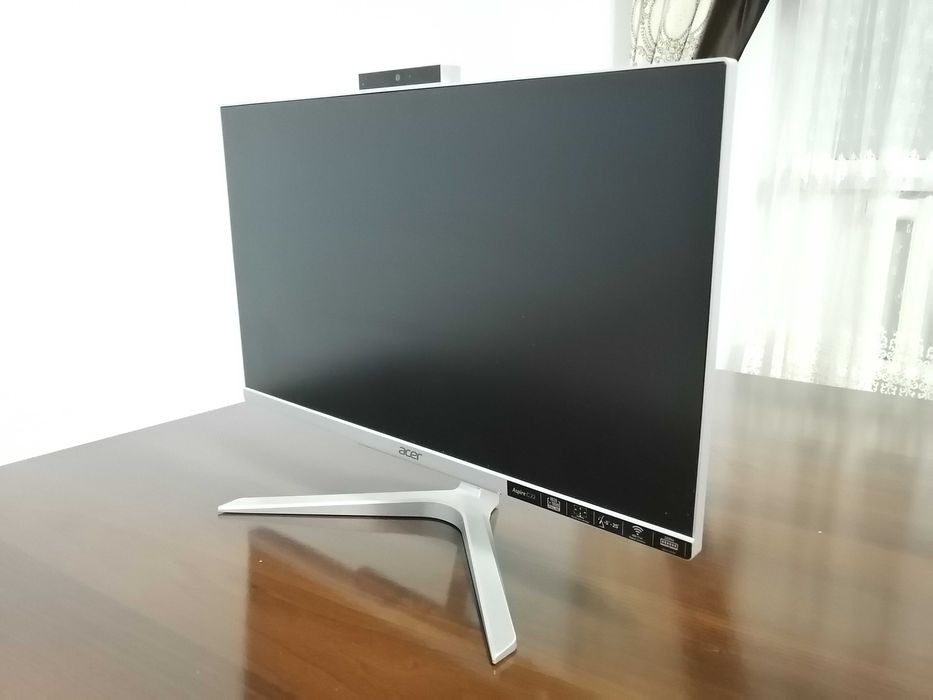 Acer C22 моноблок Core i5 7-gen  + Монитор