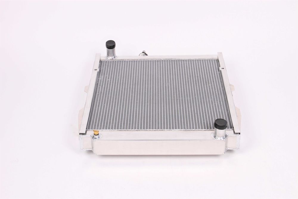 Алуминиев радиатор за TOYOTA 1KZ 56 мм