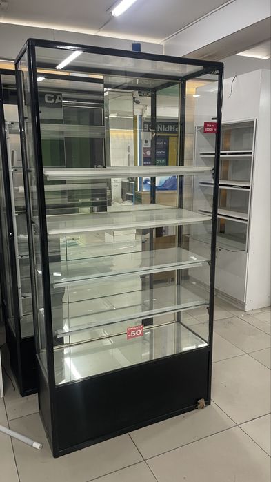 Продается ветрина
