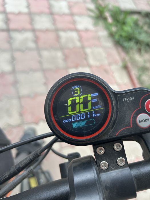 Продам электросамокат