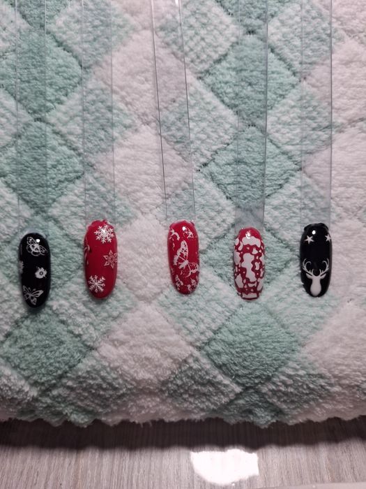 Мастер маникюра и педикюра