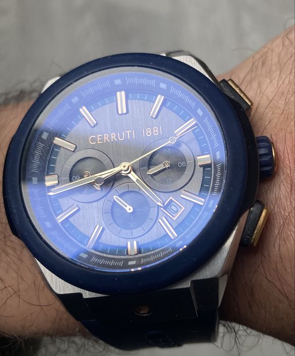 Наручные часы Cerruti 1881 TIMEPIECES
