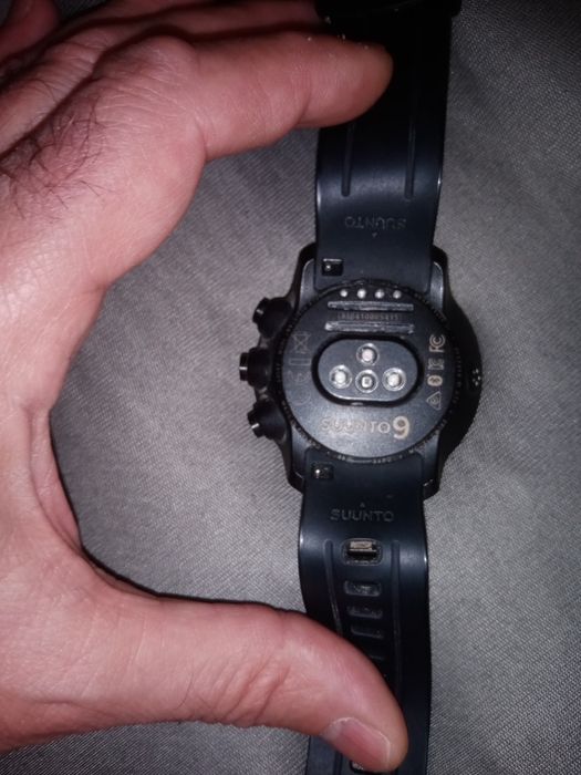 Часовник Suunto 9 Baro