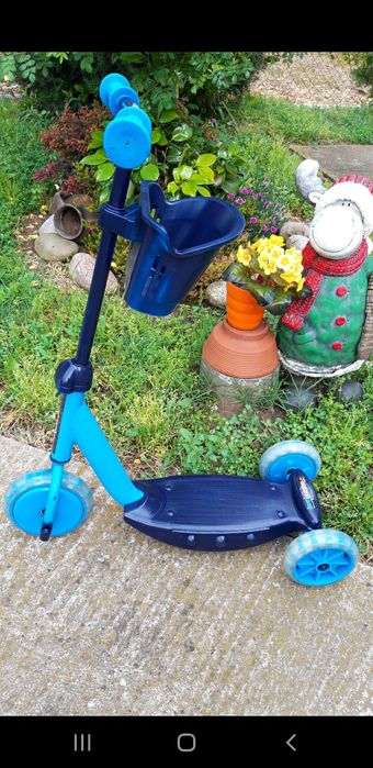 Триколки и тротинетки