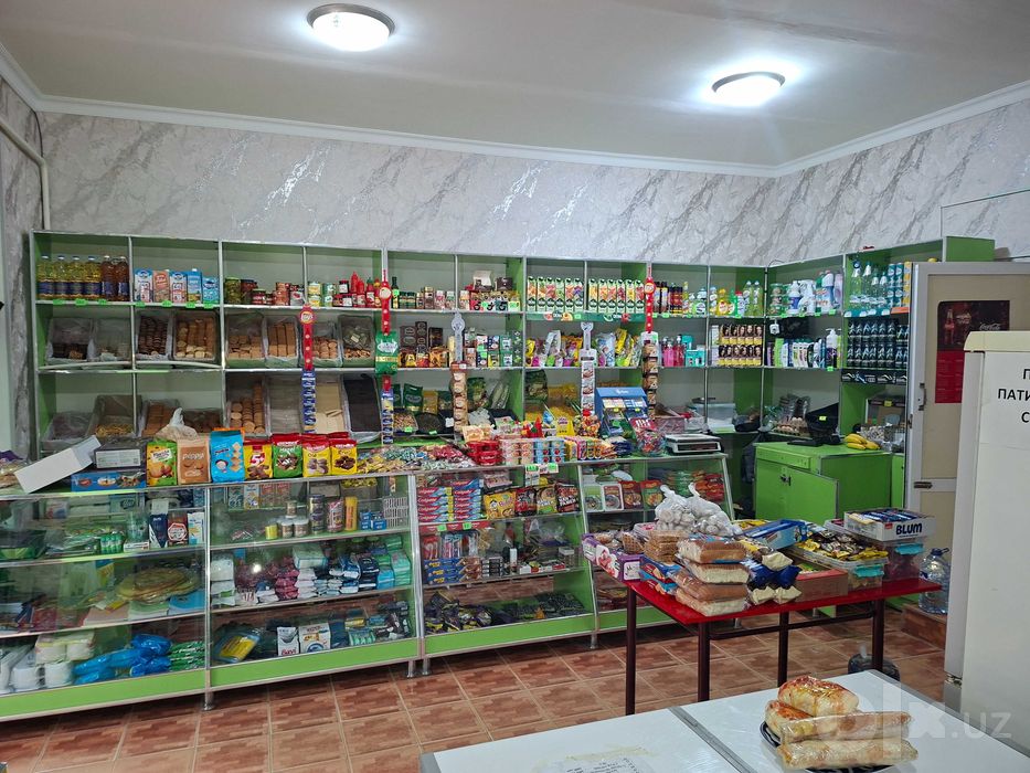 магазин продуктов,  1 комнатная квартира