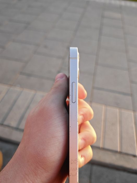 Iphone 12 mini в плачевном состоянии