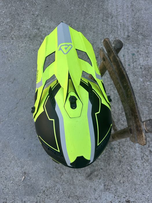 Каска за кросов мотор ACERBIS PROFILE 5 L размер 59-60  без цепки като нова