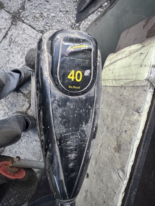 Лодка надувная с мотором