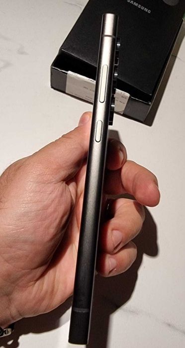 Vand Samsung S24 Ultra 5G 12GB, cu garantie, NOU, doar in Bucuresti