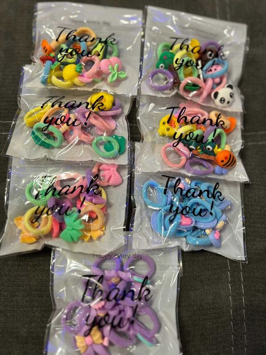 Различни видове ластици за коса