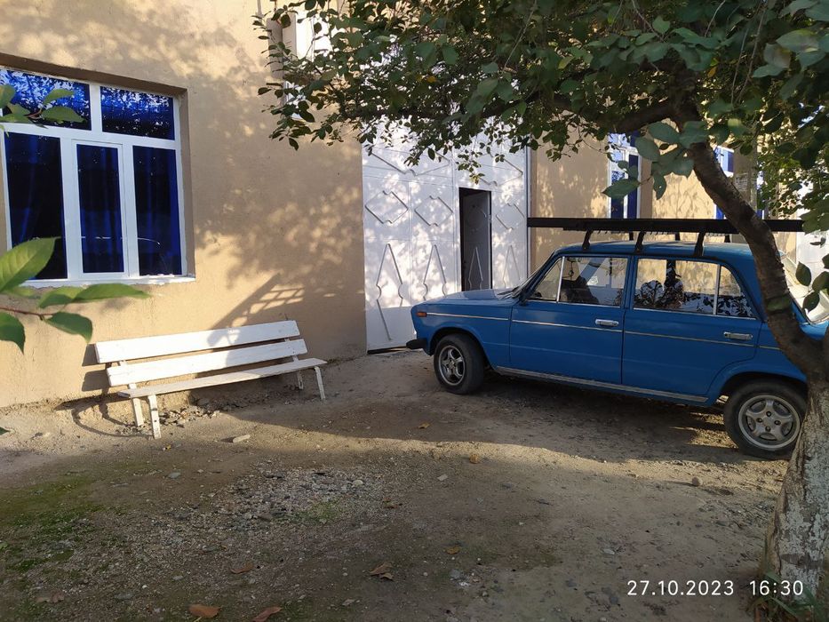 Zudlik bilan Xovli sotiladi 6 sotix pul zarilligi uchun arzon sotyapmi