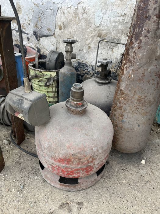 Газовые баллоны маленькие
