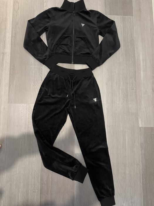 Дамски екип горно и долно Оригинал нови размер S