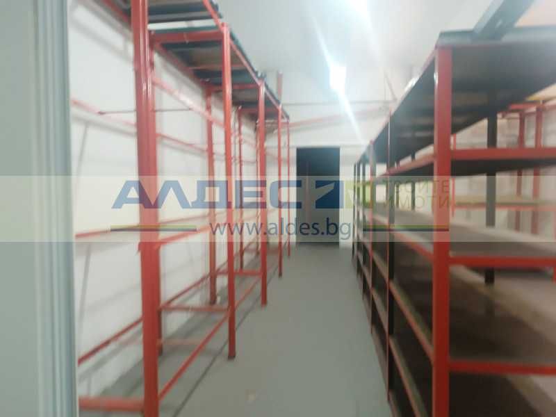 Дава се под наем Склад в София, Хладилника - 135 кв.м за 600 € - Снимка #2