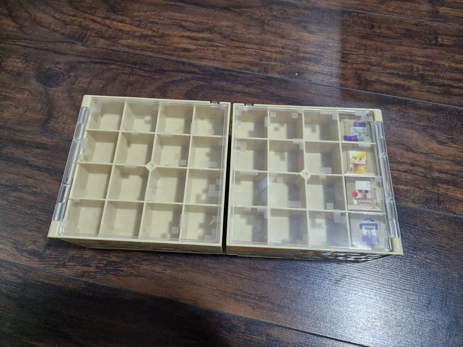 Casetă figurine mici Mindcraft