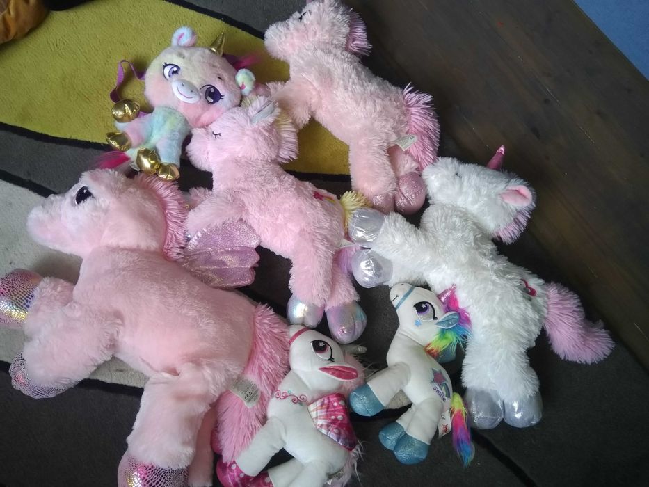 Плюшени играчки еднорог