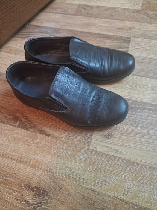 Туфли на мальчика, 37 размера.