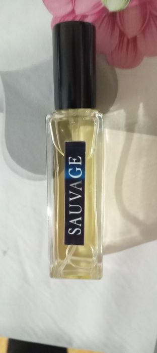 Продам парфюм разный