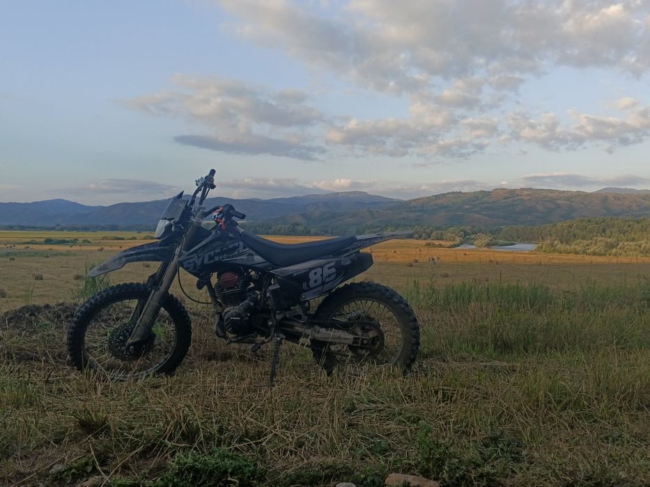 Продам мотоцикл Sycmcc 300cc