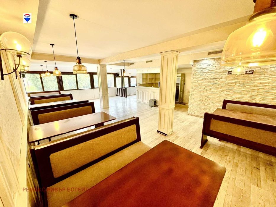Продава се Заведение в Русе, Ялта - 120 кв.м за 988 €/кв.м - Снимка #1