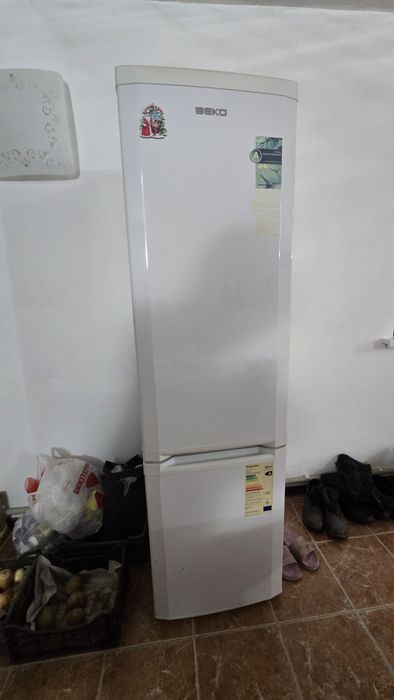 Холодильник на запчасти