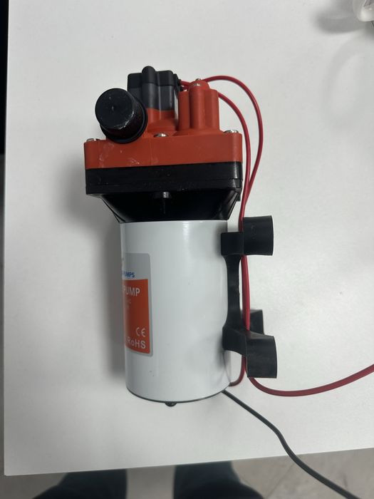 Насос для протравителя семян.