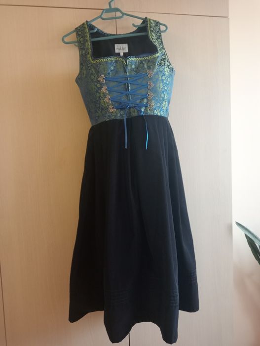 Rochie pentru Oktoberfest (Dirndl) midi 40