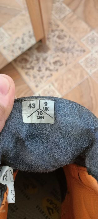 Полуботинки с железным носком