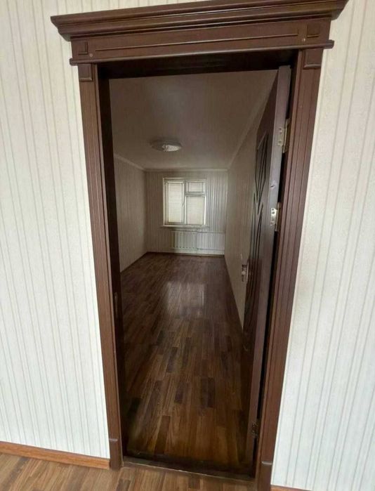 Квартира продаётся Чиланзар Актепа 2/4/4 балкон 2*6 кирпич