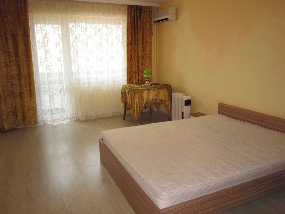 Дава се под наем Двустаен апартамент в Бургас, Меден рудник - зона А - 50 кв.м за 225 € - Снимка #13