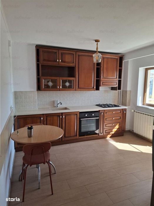 Vanzare apartament 3 camere | Bdul Libertatii | vedere bulevard | etaj