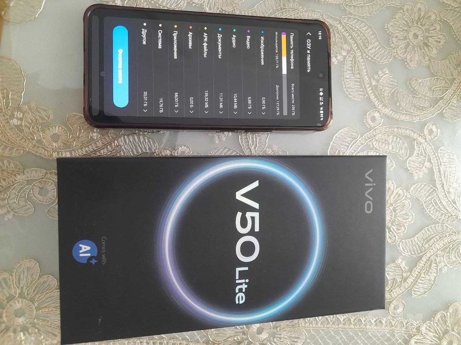Vivo V50 Lite 8/256Gb