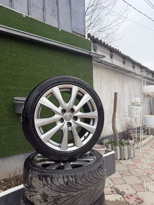 Диски 235/45/18 от Лексус