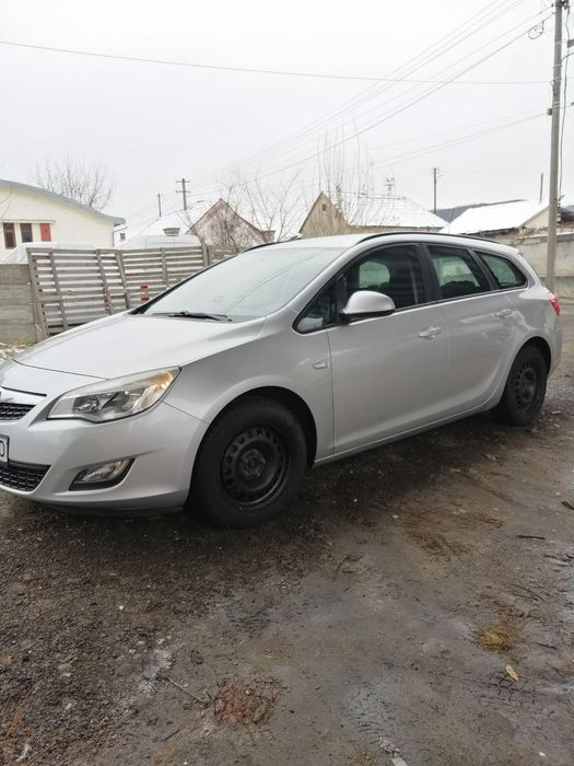 Opel Astra J,Diesel ,Break,Schimb cu teren