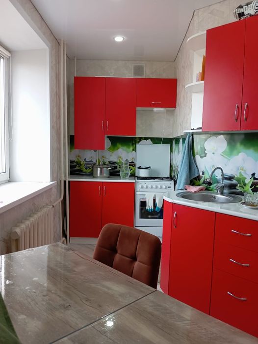 Продам 2 ком. квартиру в районе НИШ