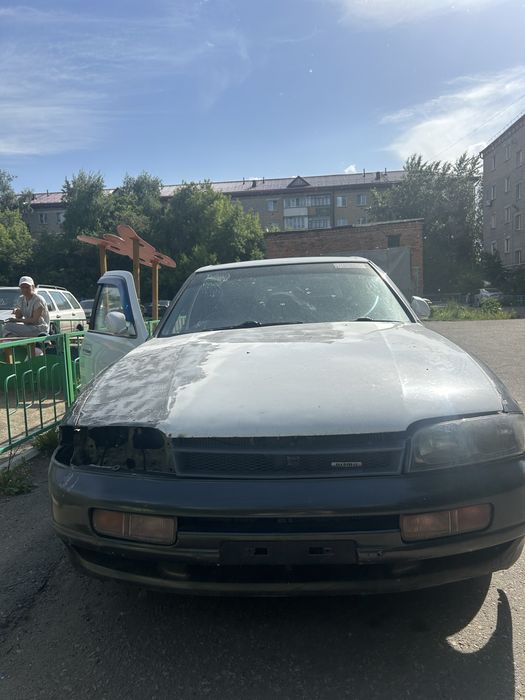 Nissan Skyline r33