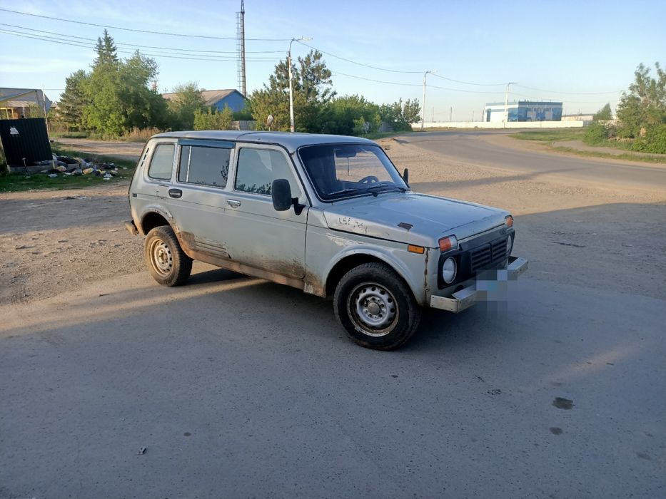 Продам ниву 2131