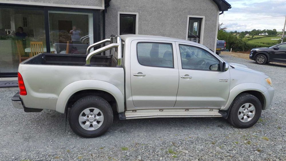 Vand Toyota Hilux